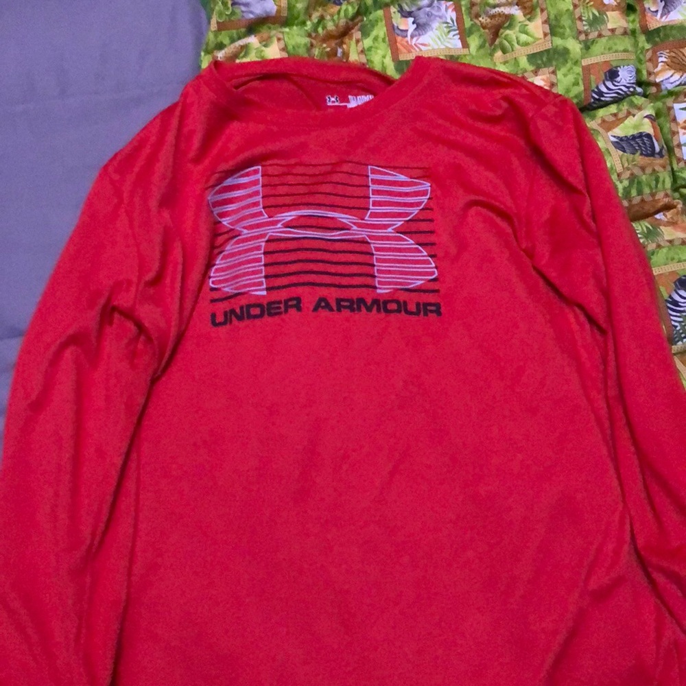 red under armor shirt